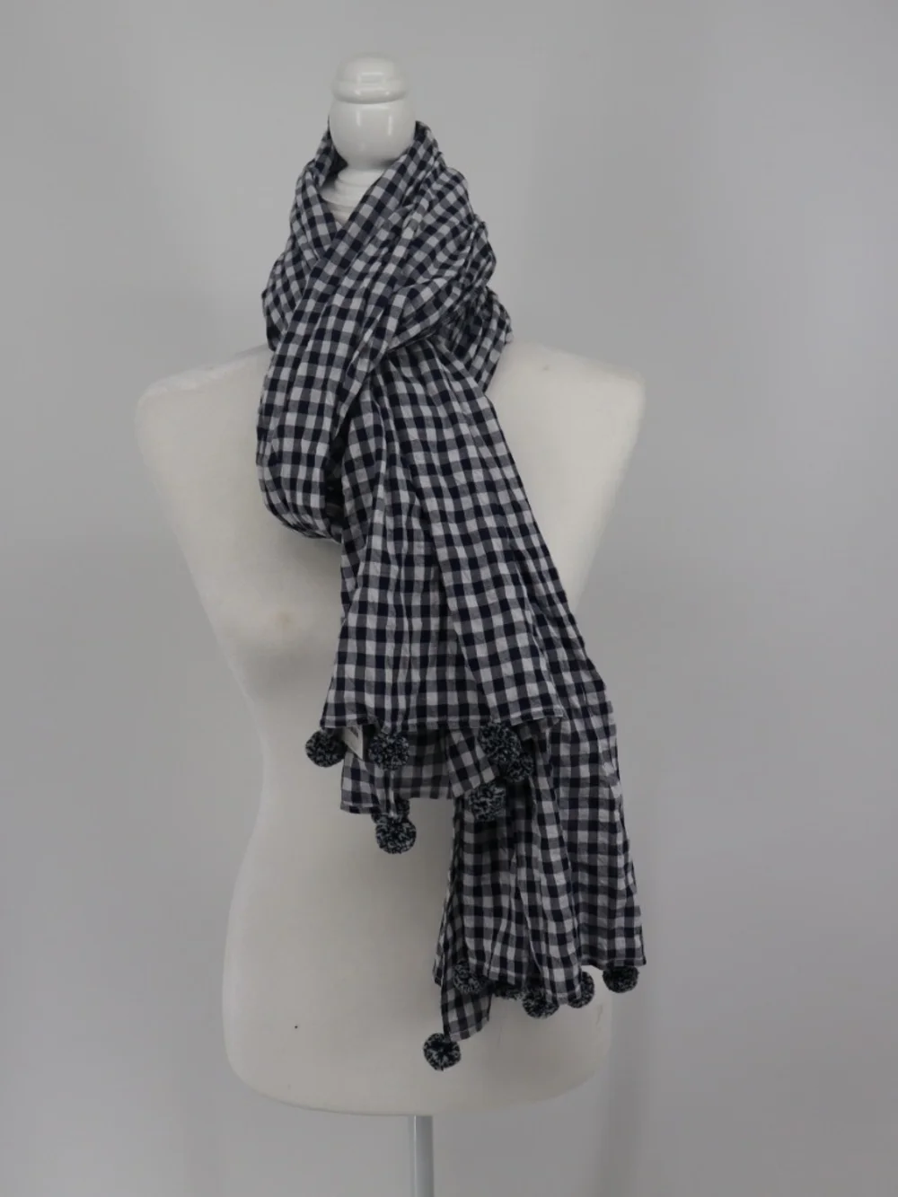 J.Crew Navy White Gingham Plaid Pom Pom Scarf 100% Cotton NWT Preppy Picnic